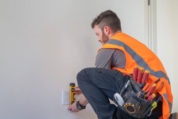 Best Affordable Emergency Electrician  in Bay Shore, NY